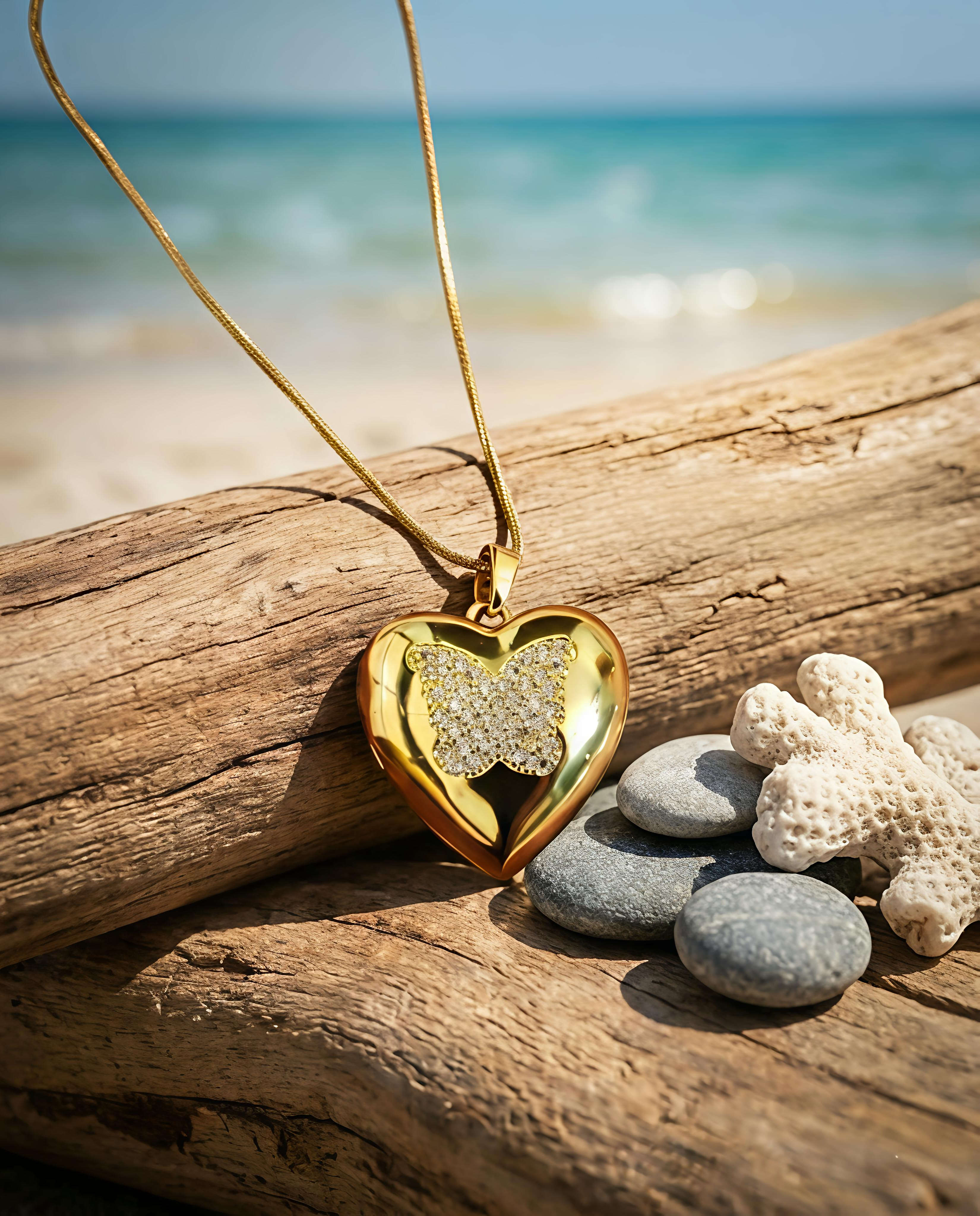 Butterfly Bliss Heart Pendant | Gold-Plated Stainless Steel – KZ88123139