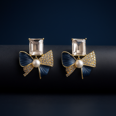 Crystal Bow Pearl Stud Earrings | Gold-Plated Stainless Steel  – KZ8812311