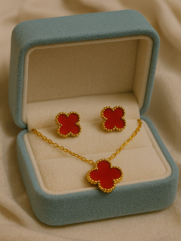 Clover Pendant & Studs Jewelry Set | Gold-Plated Stainless Steel  – KZ8812321