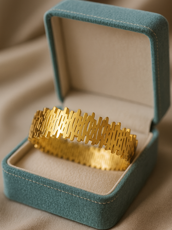 Royal Interlock Kada – | Stainless Steel Gold-Plated-KZ8812372