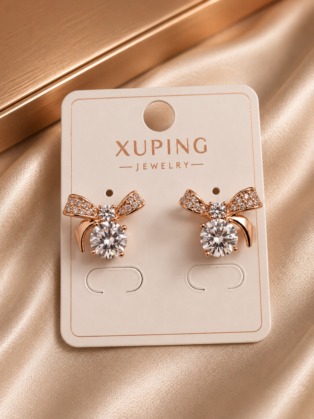 Diamond Bow Spark Earrings |  KZ88123191