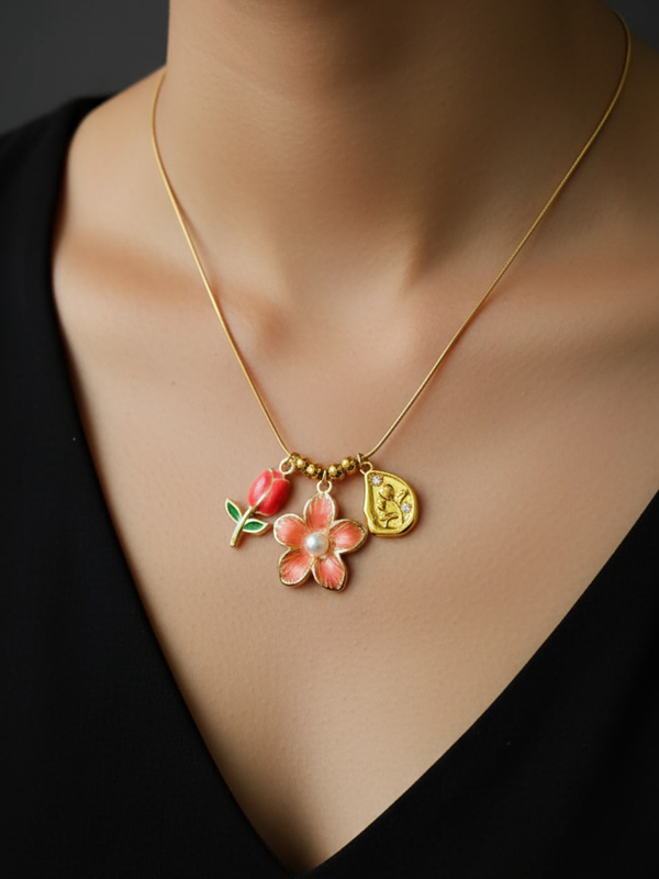 Coral Flower and Bud Necklace | Gold-Plated Stainless Steel – KZ8812326