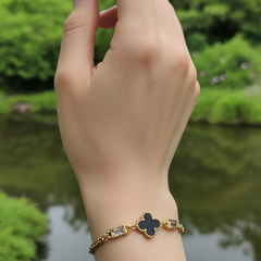 Black Clover Baguette Bracelet | Adjustable Gold-Plated Stainless Steel – KZ8812306