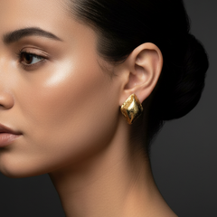 GoldCrush Stud Earrings | Gold-Plated Stainless Steel – KZ8812332