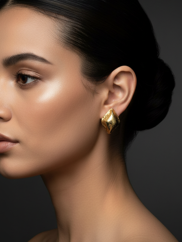 GoldCrush Stud Earrings | Gold-Plated Stainless Steel – KZ8812332