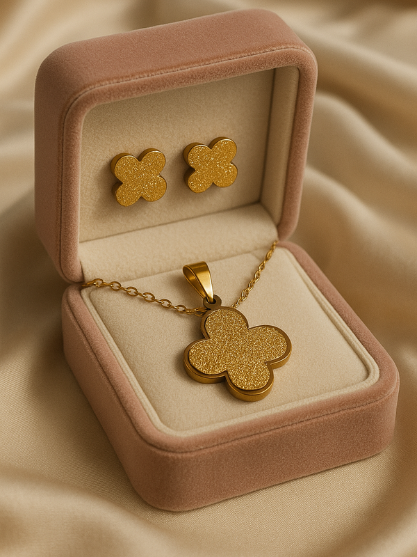 Golden Clover Sparkle Jewelry Set | Gold-Plated Stainless Steel – KZ8812350