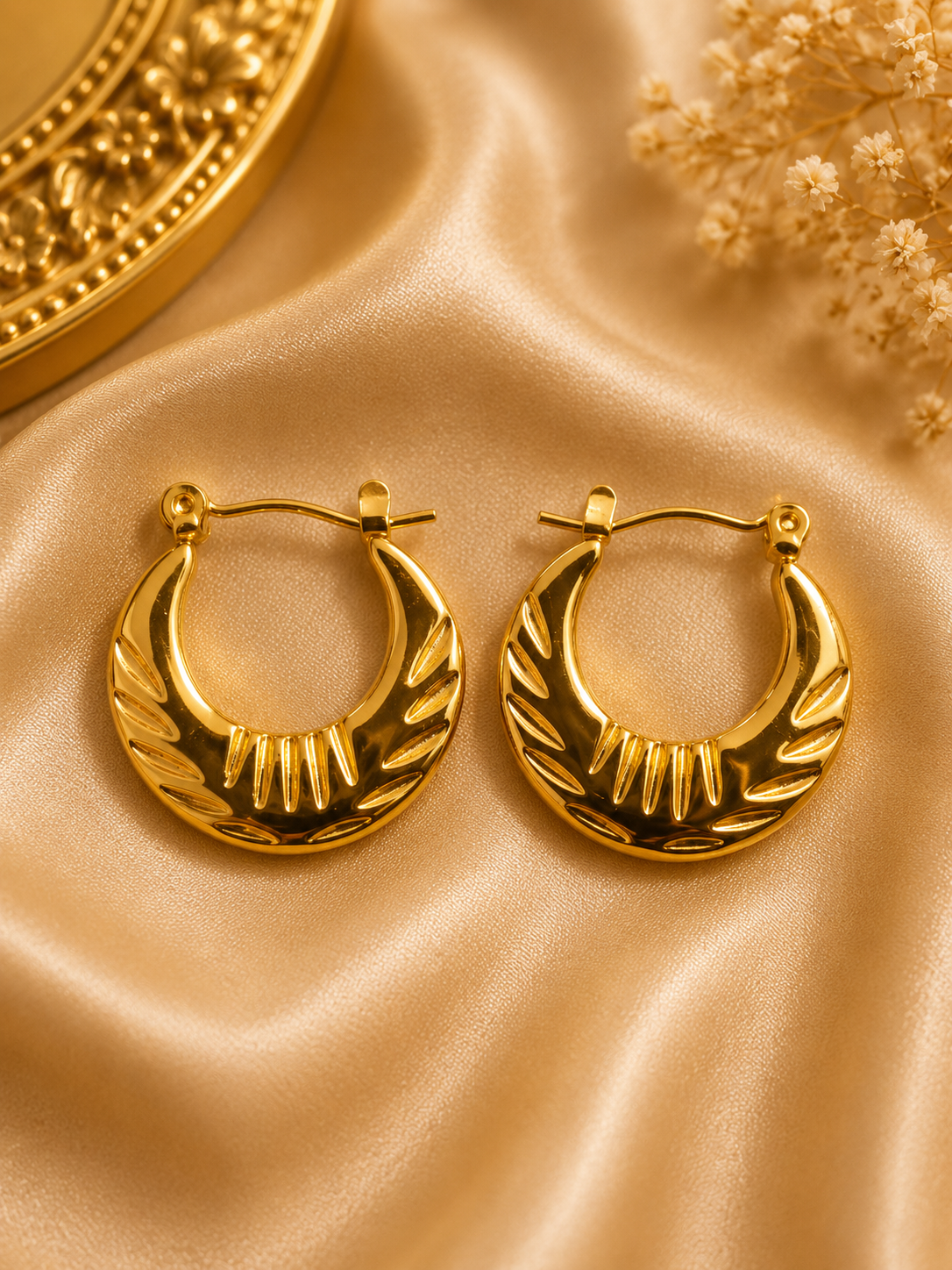 Golden Sunray Hoops |  KZ88123200