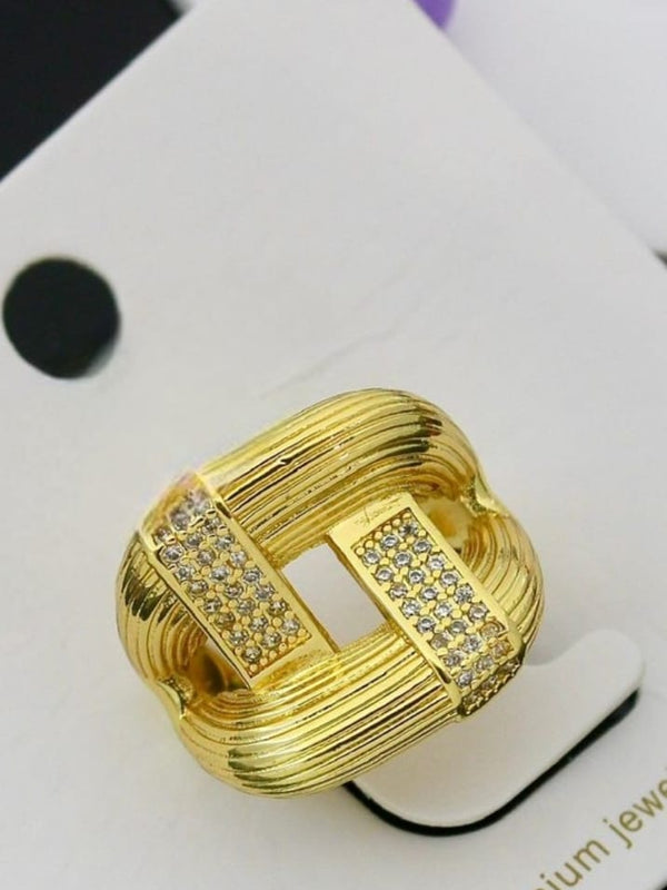 Golden Vogue Ring | Adjustable Gold-Plated Stainless Steel–KZ8812399