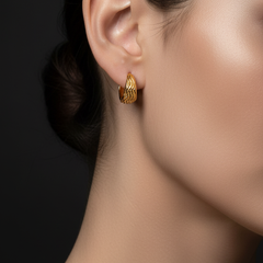 Golden Wave Mini Hoops | Gold-Plated Brass– KZ8812336
