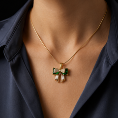 Golden Bow Charm Necklace | Gold-Plated Stainless Steel – KZ88123210