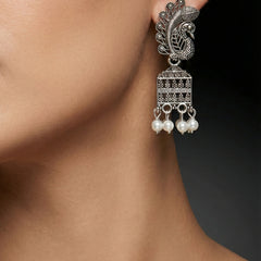 Morni Pearl Drop Earrings | Silver Oxidised Earrings – PL88123120