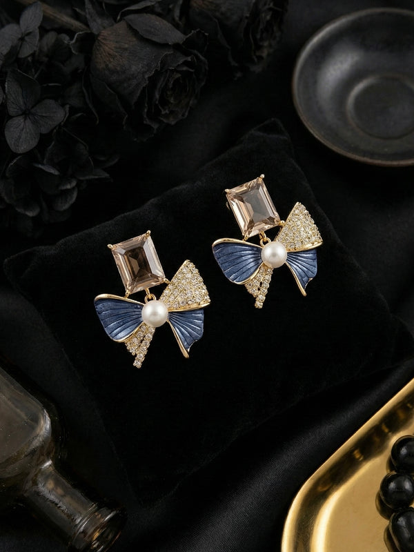 Crystal Bow Pearl Stud Earrings | Gold-Plated Stainless Steel  – KZ8812311