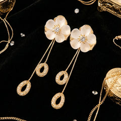 Aurora Bloom Floral Drop Earrings | Gold-Plated Stainless Steel – KZ8812320