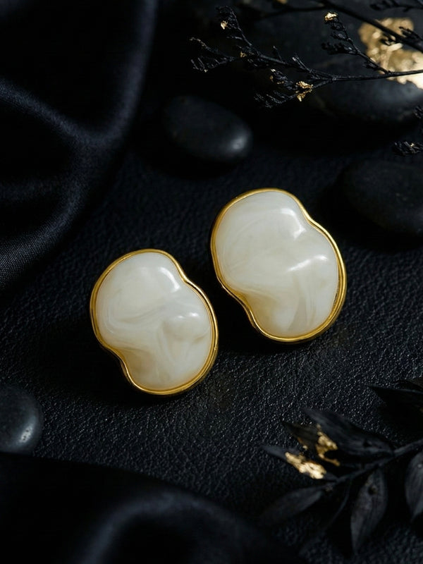 MilkyShell Modern Studs | Gold-Plated Stainless Steel – KZ8812341