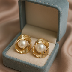 Imperial Gold Sphere Pearl Earrings | Gold-Plated Stainless Steel – KZ8812338