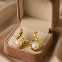 Infinity Curve Pearl Earrings | Gold-Plated Stainless Steel  – KZ8812339