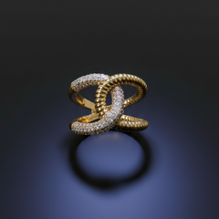 Interlock Glam Ring | Adjustable Gold-Plated Stainless Steel–KZ88123100
