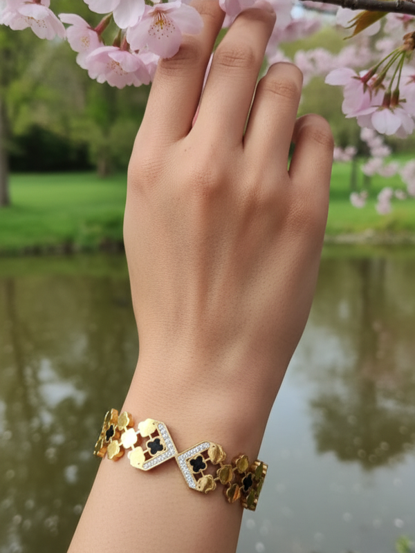 Majestic Clover Crown Kada | Gold-Plated Stainless Steel  – KZ8812368