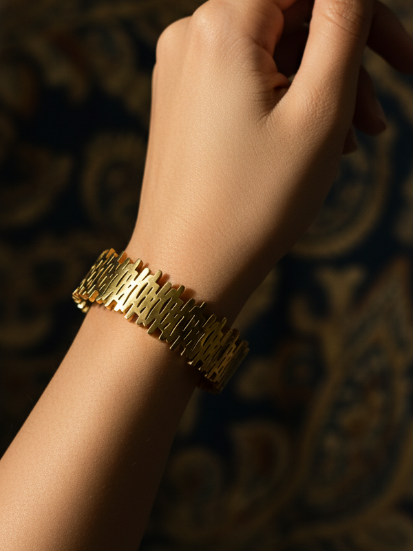 Royal Interlock Kada – | Stainless Steel Gold-Plated-KZ8812372