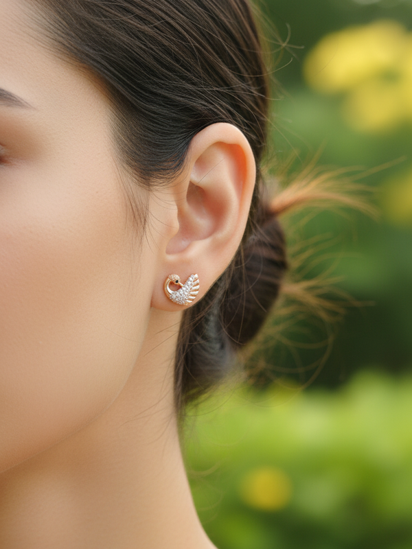 Royal Swan Sparkle Studs | Gold-Plated Brass – KZ8812346