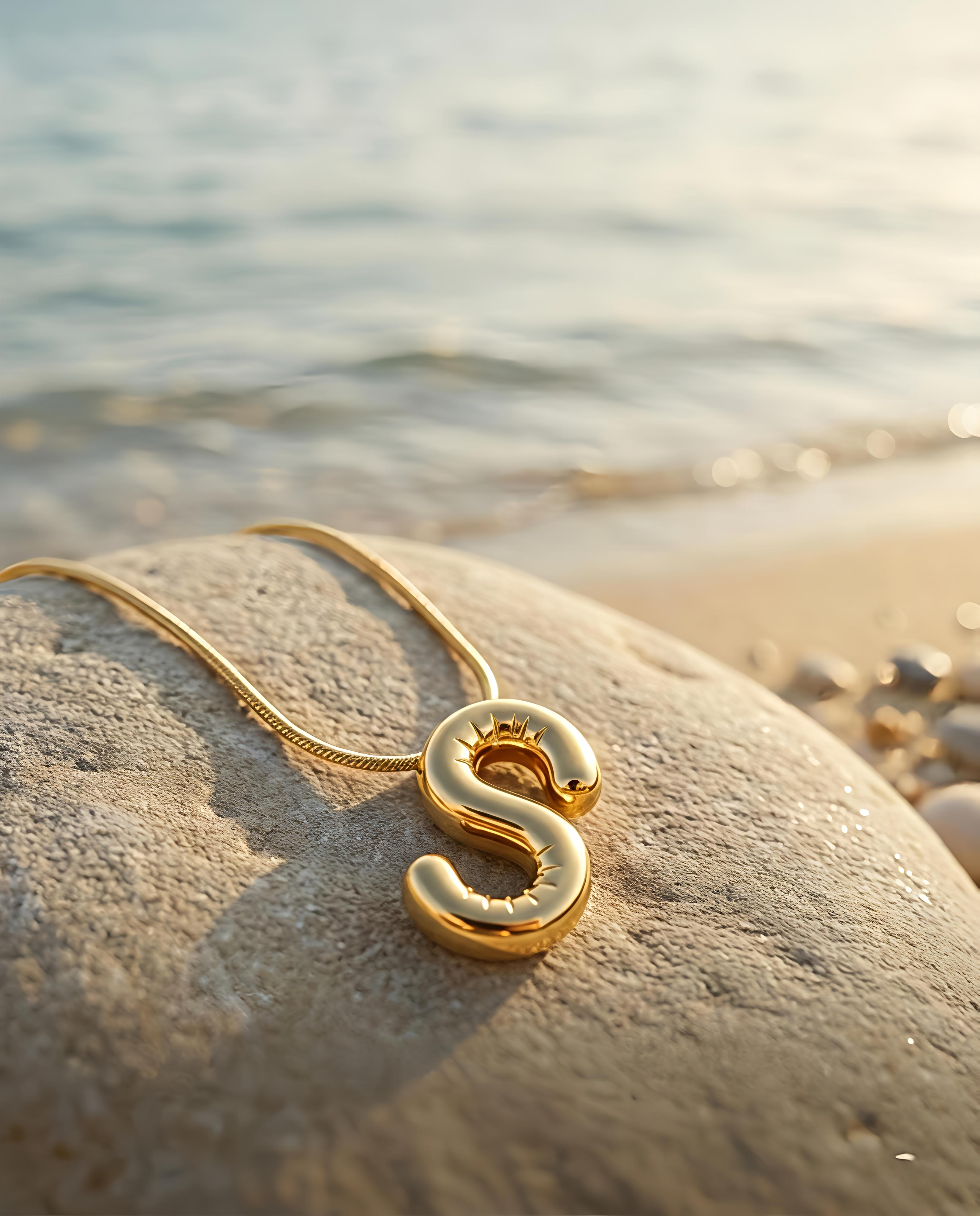S Pendant | Gold-Plated Stainless Steel – KZ88123133