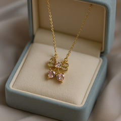 Sparkle Bow With Heart Necklace | Gold-Plated Stainless Steel – KZ881