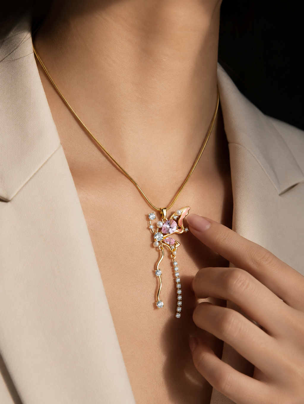Nova Butterfly Necklace | Gold-Plated Stainless Steel – KZ88123149