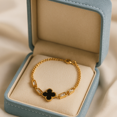 Black Clover Baguette Bracelet | Adjustable Gold-Plated Stainless Steel – KZ8812306