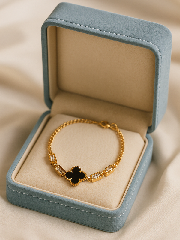 Black Clover Baguette Bracelet | Adjustable Gold-Plated Stainless Steel – KZ8812306