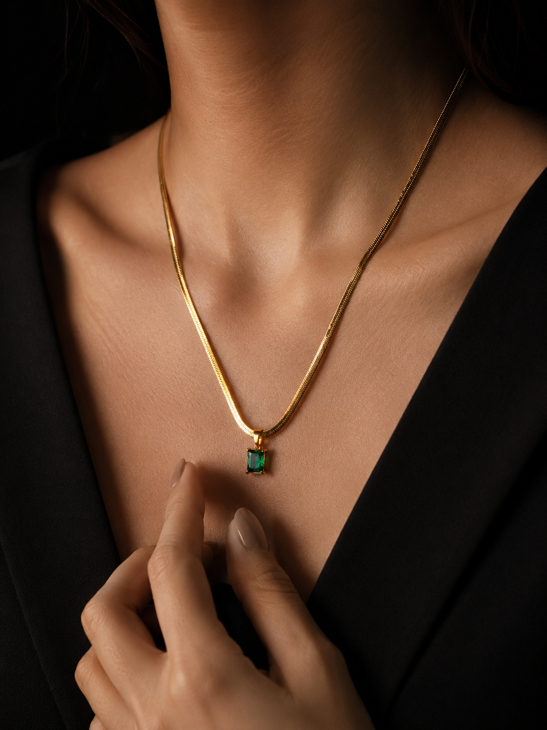 Eluri Green Pendant | Gold-Plated Stainless Steel – KZ88123165