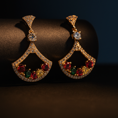 Aurora Royale Fan Drop Earrings | Gold-Plated Stainless Steel – KZ8812309