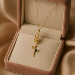 Golden Rose Bud Necklace | Gold-Plated Stainless Steel – KZ8812302