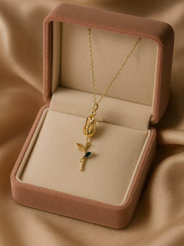 Golden Rose Bud Necklace | Gold-Plated Stainless Steel – KZ8812302