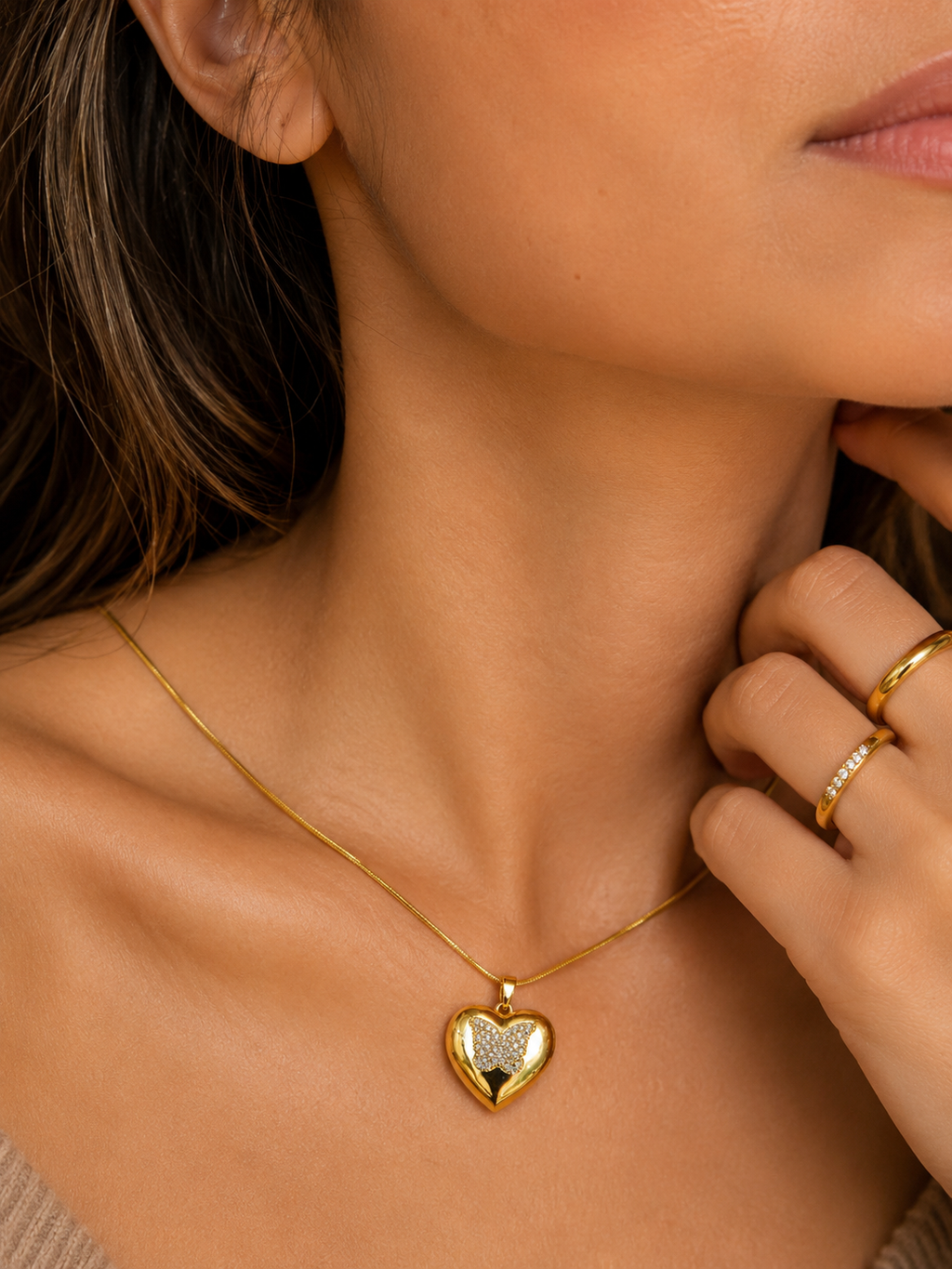 Butterfly Bliss Heart Pendant | Gold-Plated Stainless Steel – KZ88123139