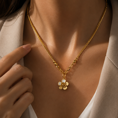 Blooming Grace Necklace | Gold-Plated Stainless Steel – KZ88123141