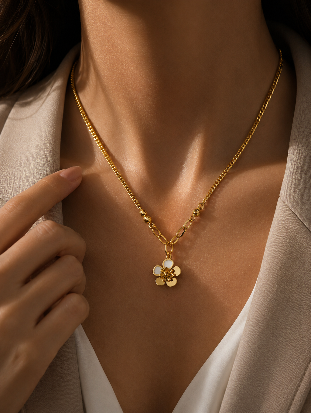 Blooming Grace Necklace | Gold-Plated Stainless Steel – KZ88123141