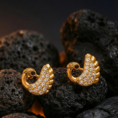 Royal Swan Sparkle Studs | Gold-Plated Brass – KZ8812346