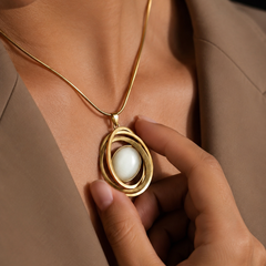 Crown Orbit Prestige Necklace | Gold-Plated Stainless Steel  – KZ8812348