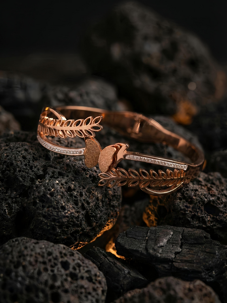 FlutterLeaf Elegance Kada | Gold-Plated Stainless Steel – KZ8812365