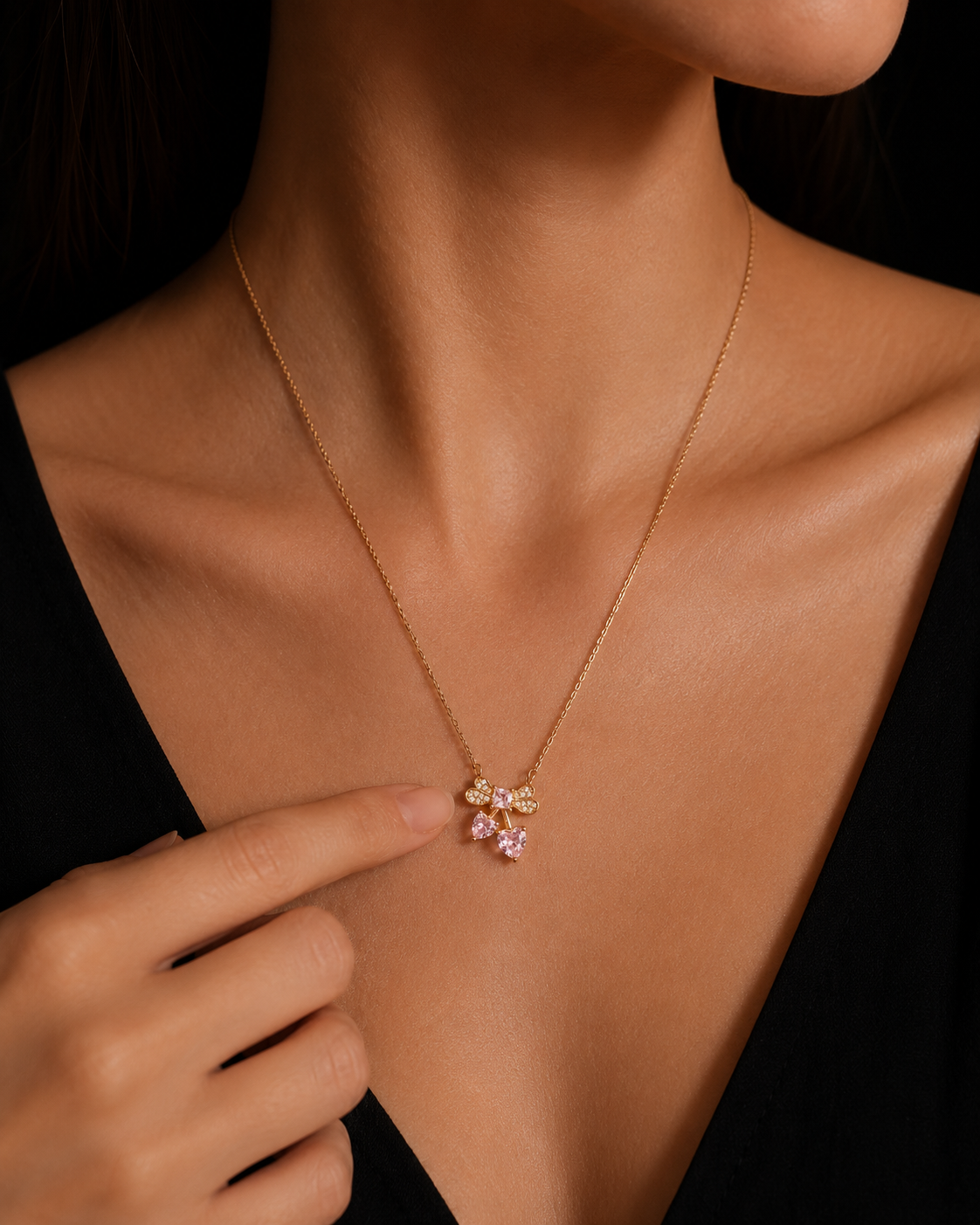 Sparkle Bow With Heart Necklace | Gold-Plated Stainless Steel – KZ881