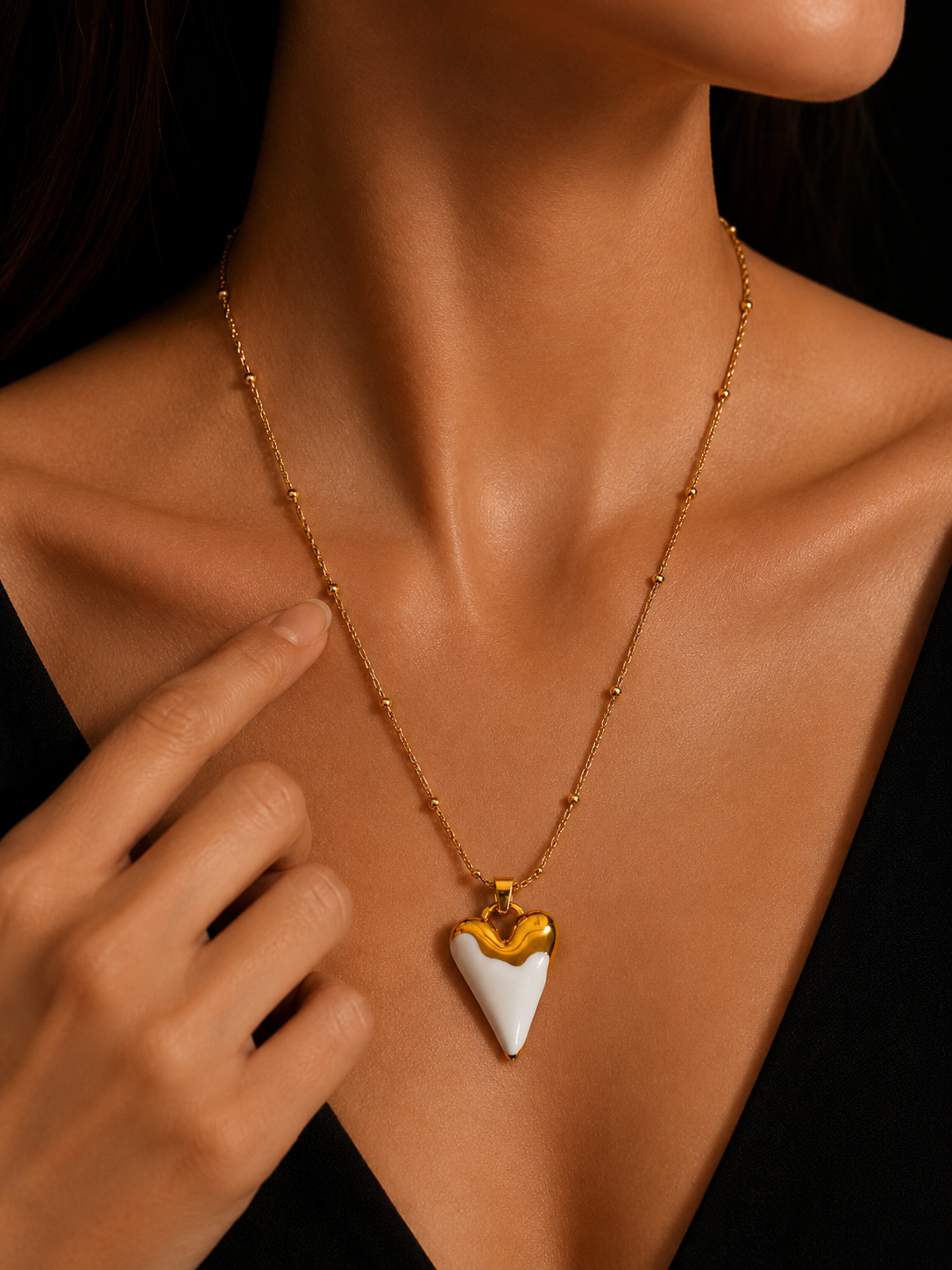 Milk & Gold Heart Necklace | Gold-Plated Stainless Steel – KZ8812356