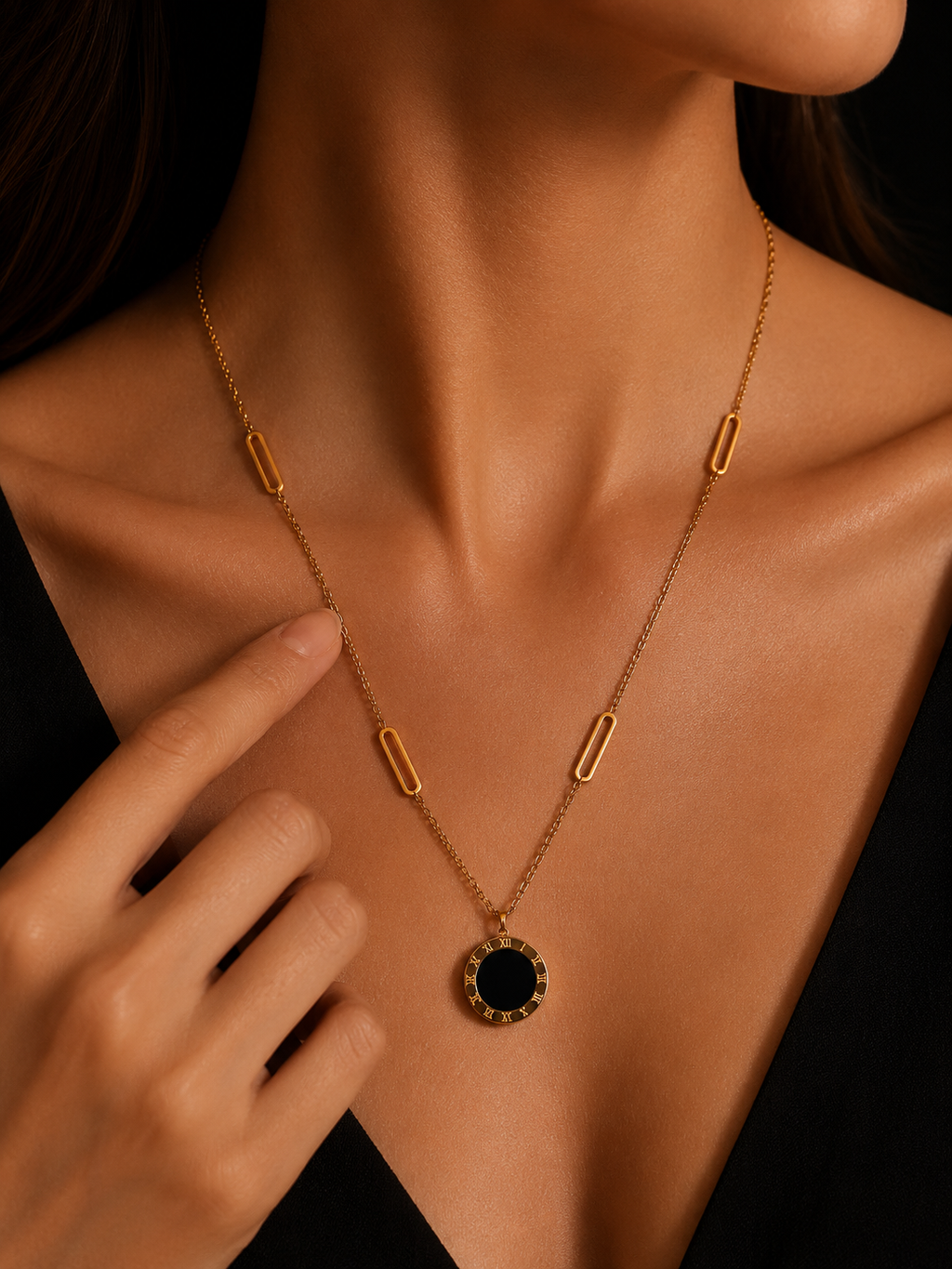 Roman Rhythm Pendant Chain | Gold-Plated Stainless Steel – KZ8812358