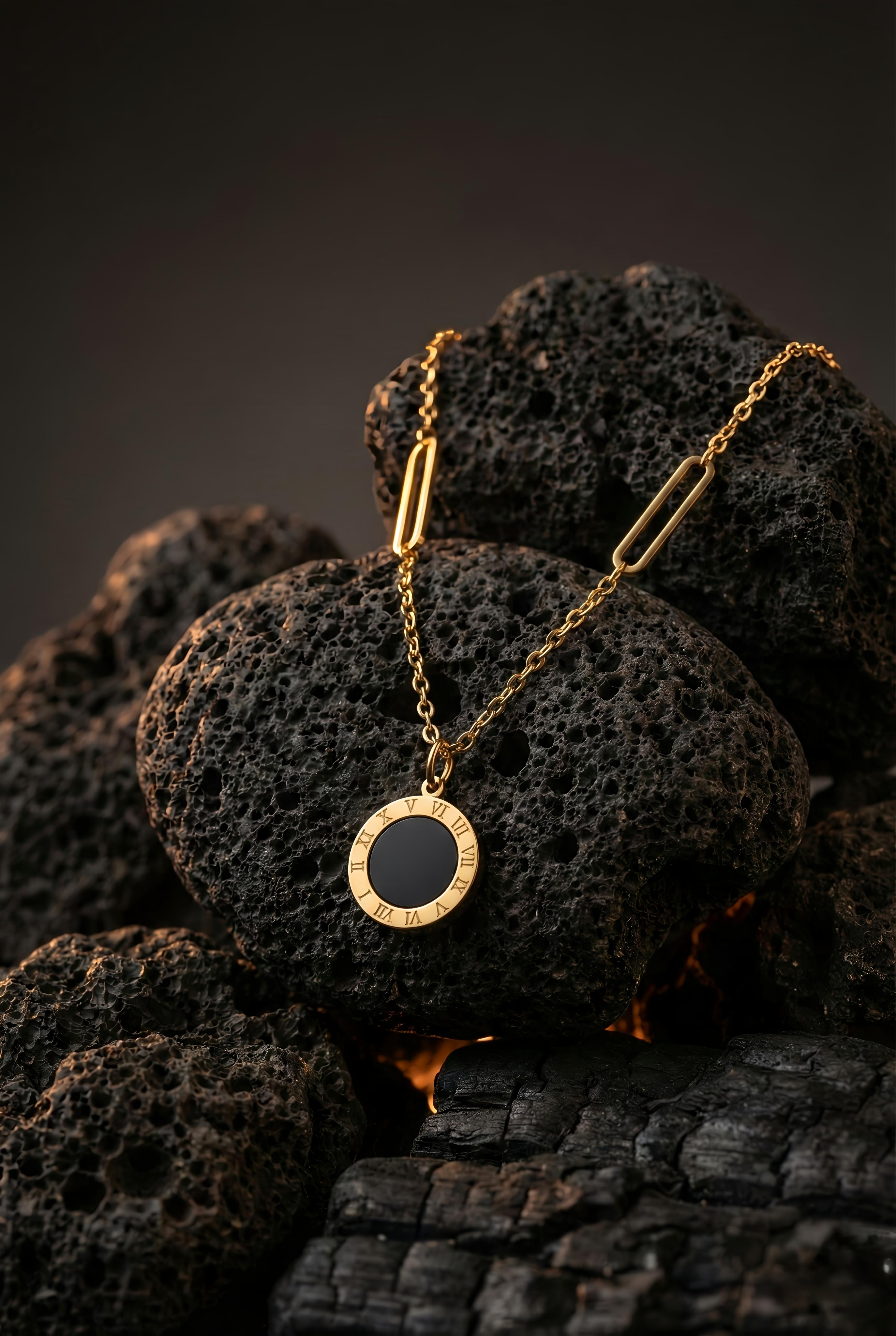 Roman Rhythm Pendant Chain | Gold-Plated Stainless Steel – KZ8812358