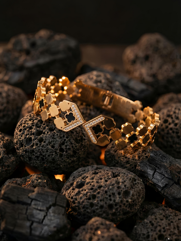 Majestic Clover Crown Kada | Gold-Plated Stainless Steel  – KZ8812368